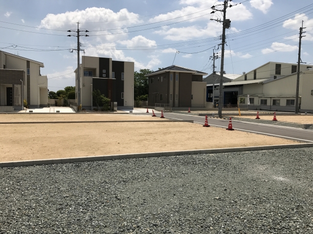 道路の地盤沈下、転圧不足
