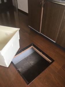 床下収納
