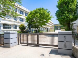 船橋市立八栄小学校