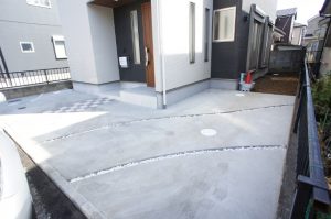 船橋市八木が谷２丁目の新築一戸建住宅駐車場
