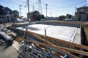 プールが人気の船橋運動公園に近いの新築一戸建て