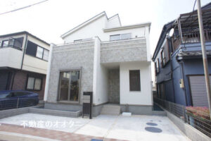 市川市若宮３丁目　新築一戸建　ブルーミングガーデン　１号棟